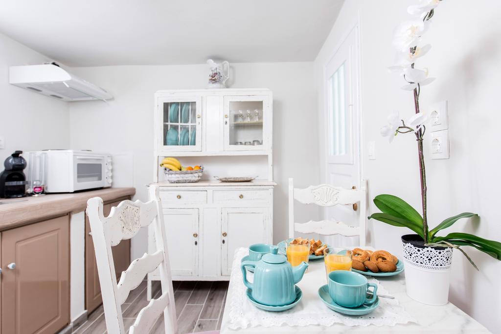 Iokasti Villa Fira  Zimmer foto